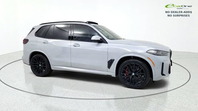 Used 2025 BMW X5 xDrive40i w/ M Sport Package AWD/4WD image 10