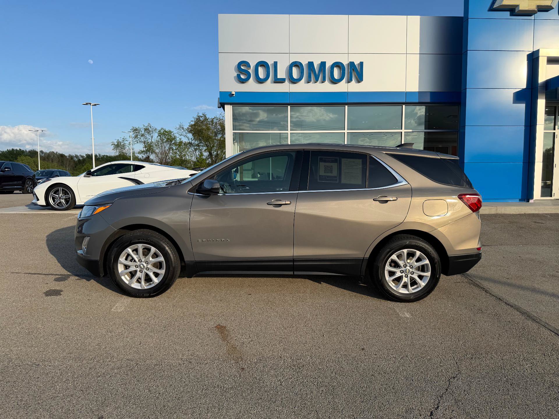 Certified 2019 Chevrolet Equinox LT AWD/4WD image 3