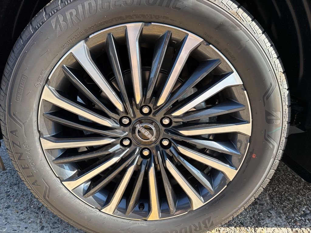 New 2025 Nissan Armada Platinum Reserve image 10