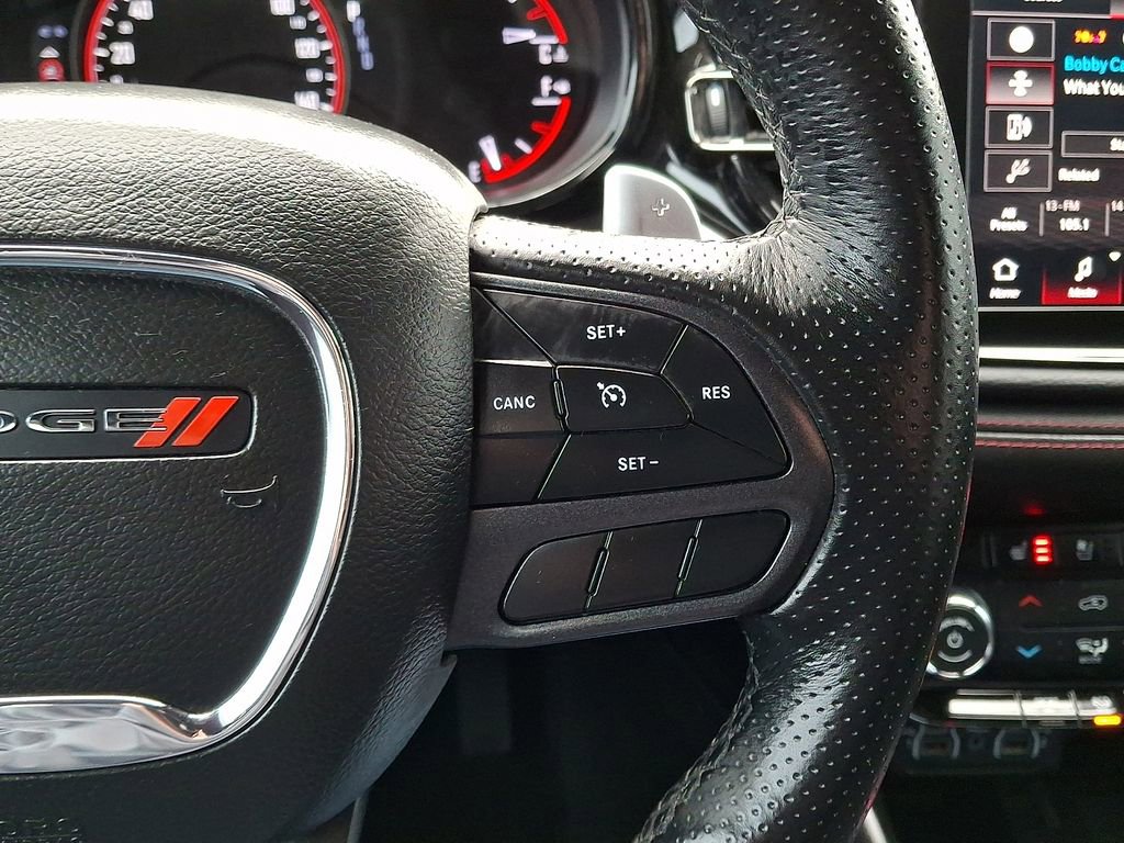 Used 2022 Dodge Durango R/T w/ Blacktop Package AWD/4WD image 22