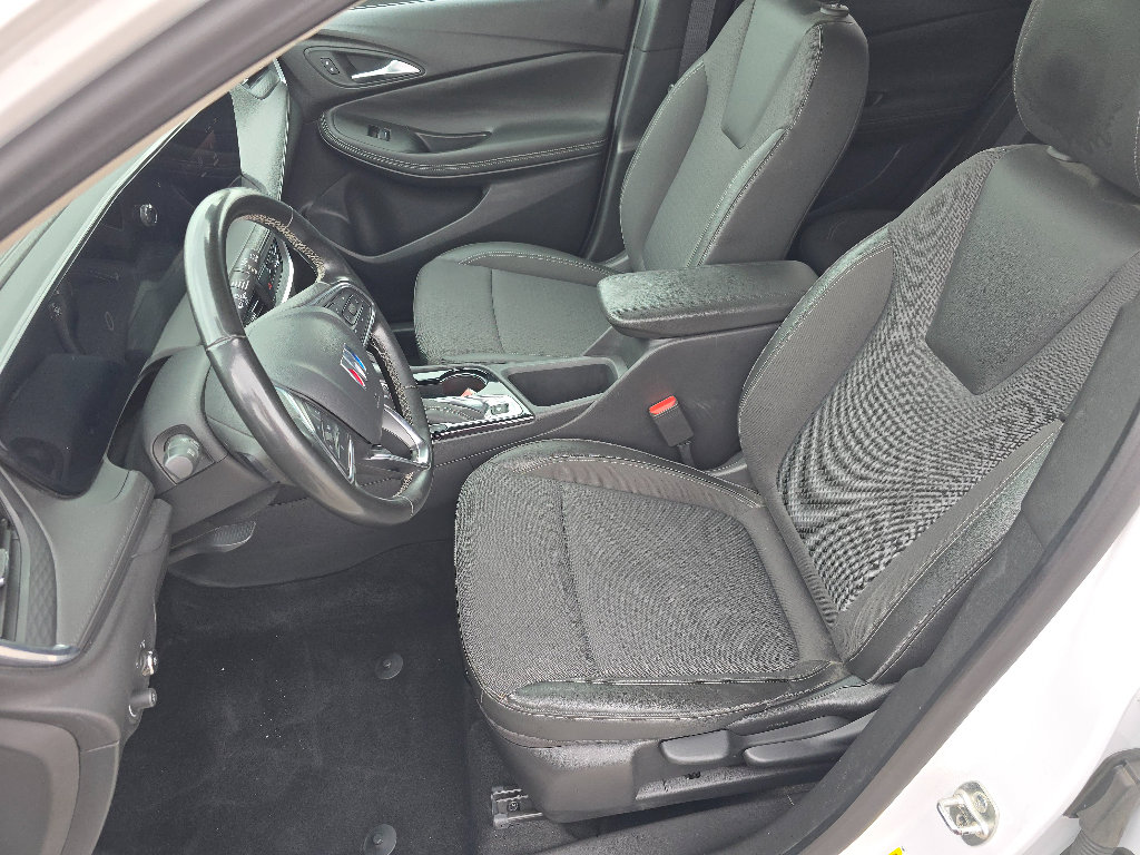 Used 2024 Buick Encore GX Preferred FWD image 17