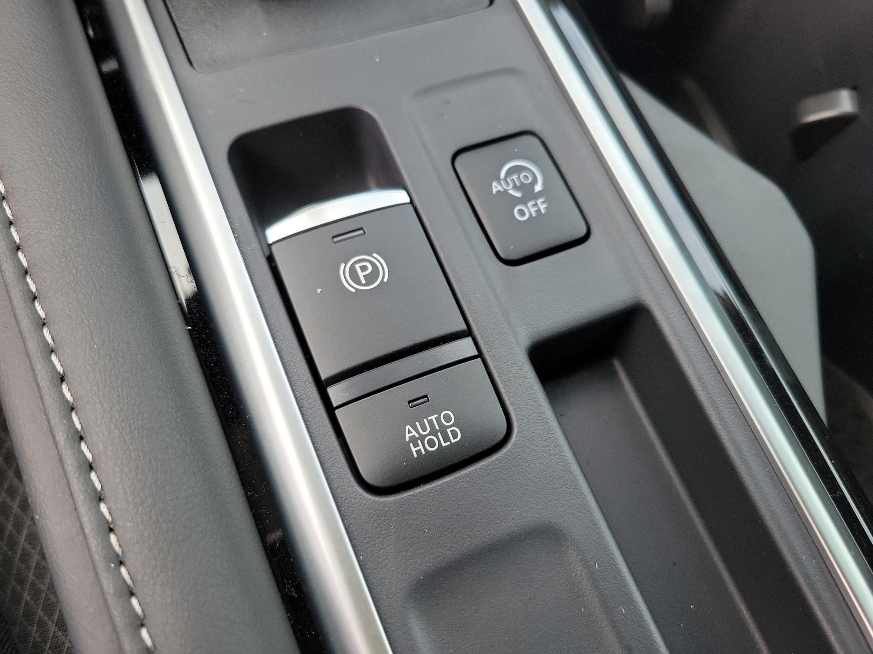 New 2026 Nissan Pathfinder SV FWD image 32
