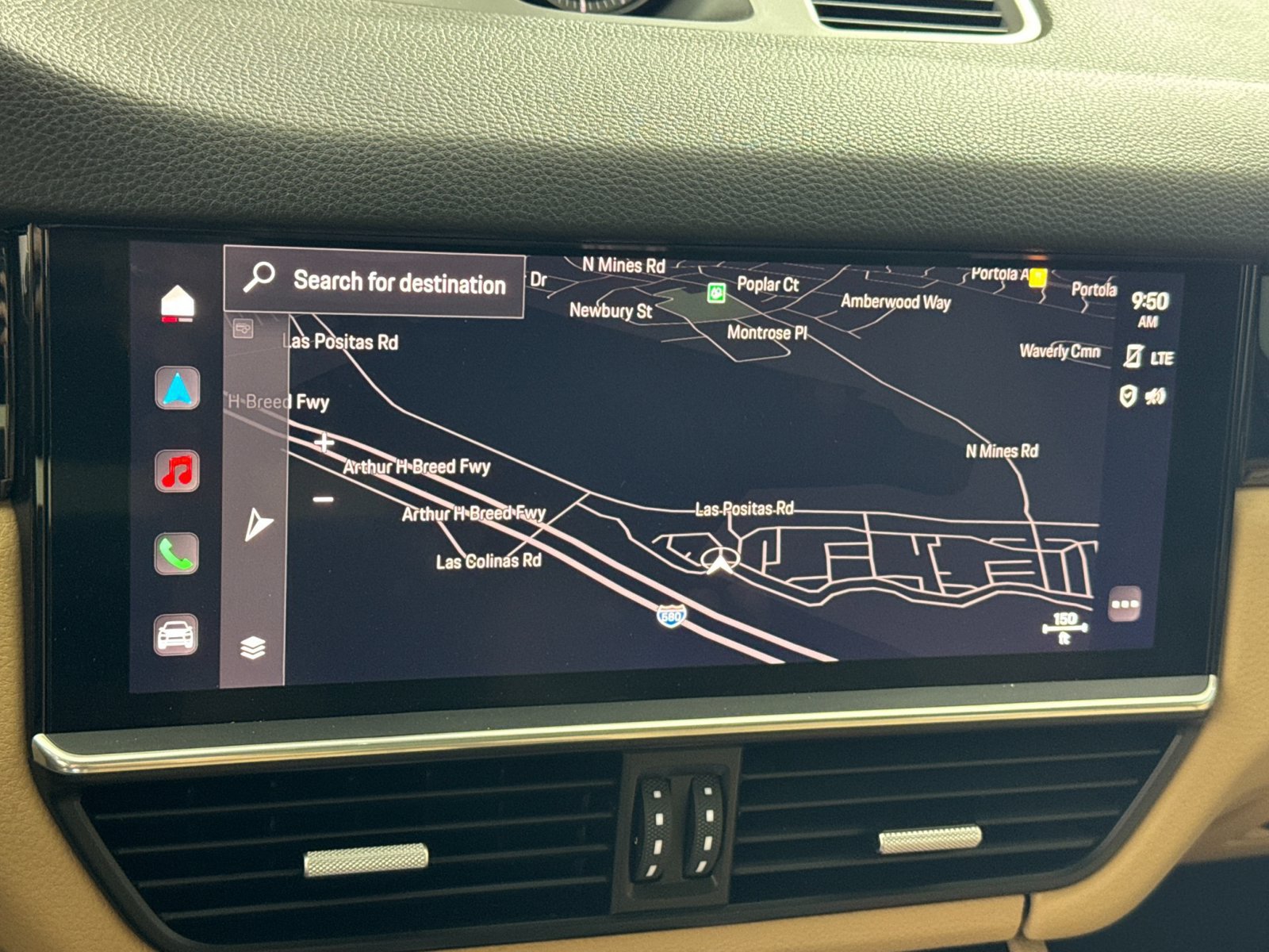 Certified 2023 Porsche Cayenne AWD/4WD image 19