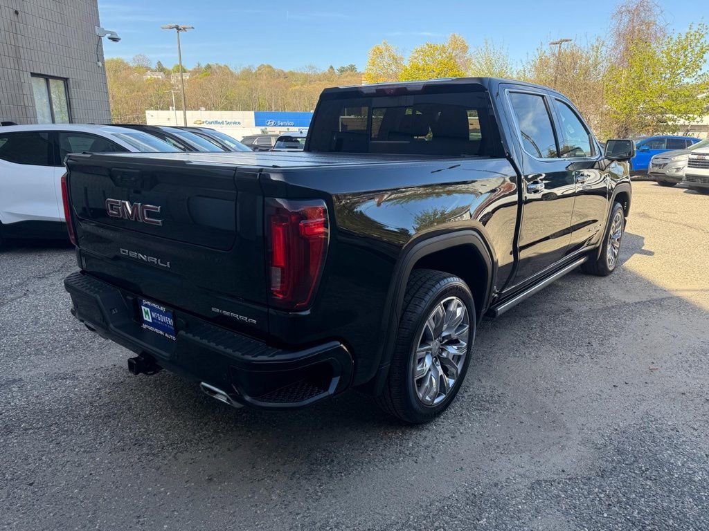 Used 2022 GMC Sierra 1500 Denali w/ Denali Reserve Package AWD/4WD image 7