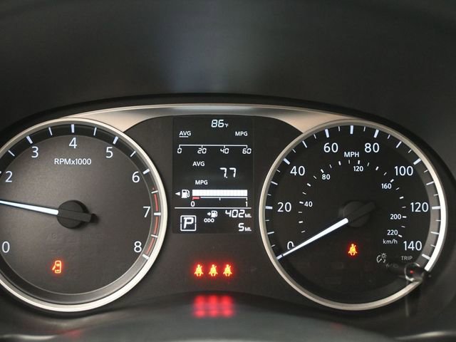 New 2025 Nissan Kicks Play S image 7