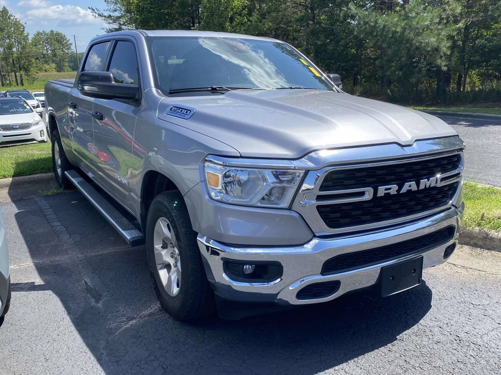 Used 2023 RAM 1500 Big Horn AWD/4WD image 3