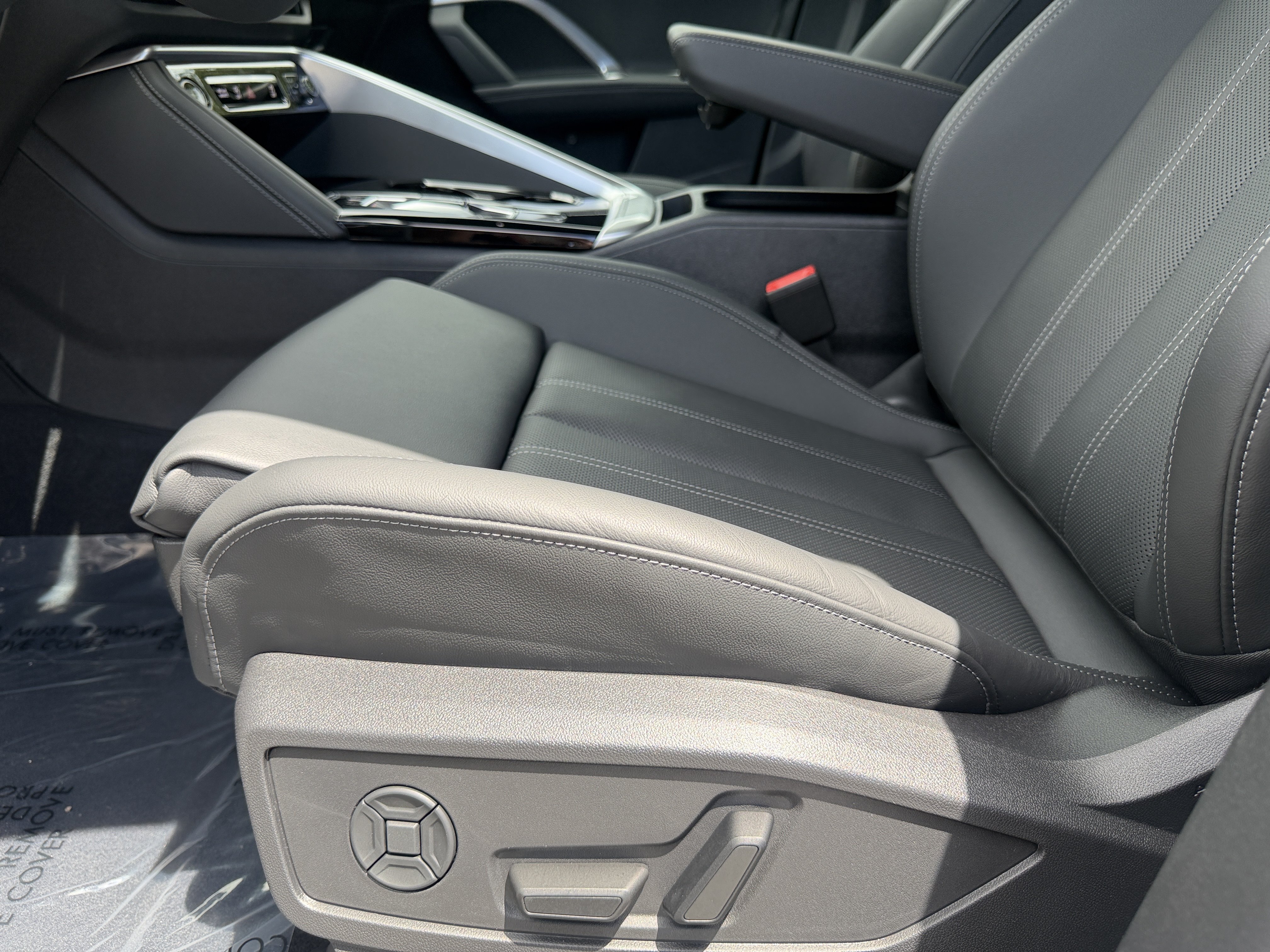New 2026 Audi Q5 Premium Plus AWD/4WD image 22