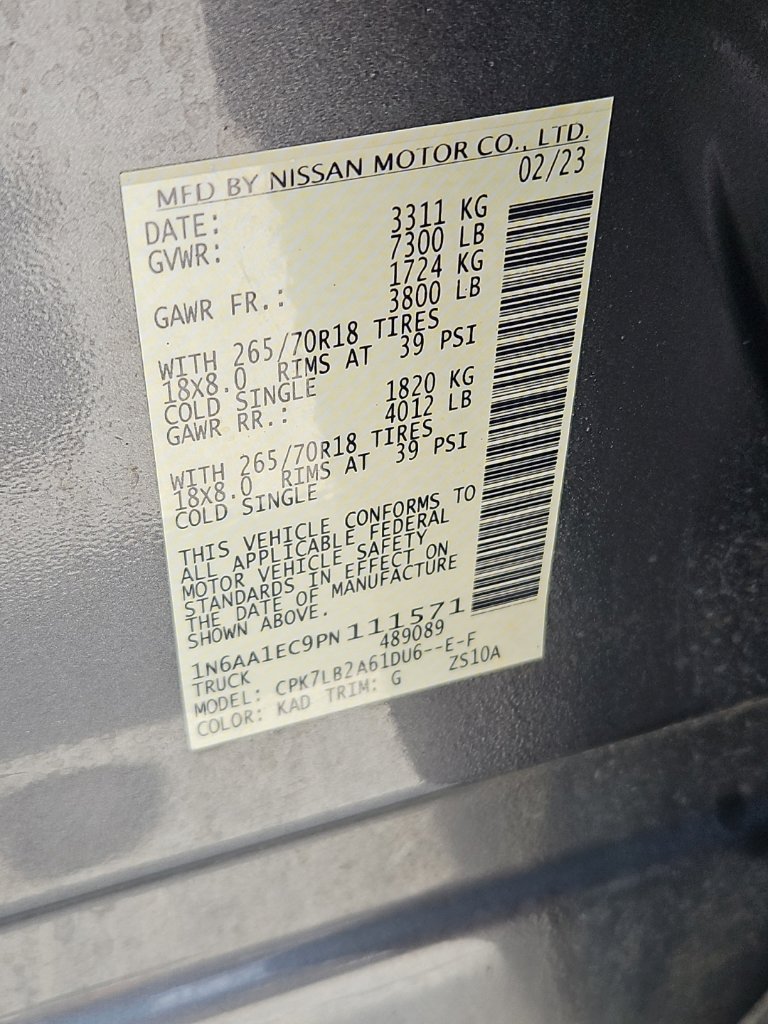 Used 2023 Nissan Titan SV AWD/4WD image 25
