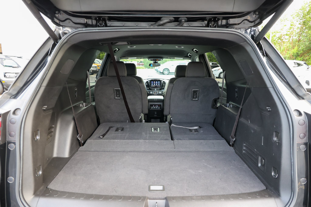 Used 2023 Chevrolet Traverse LT FWD image 43