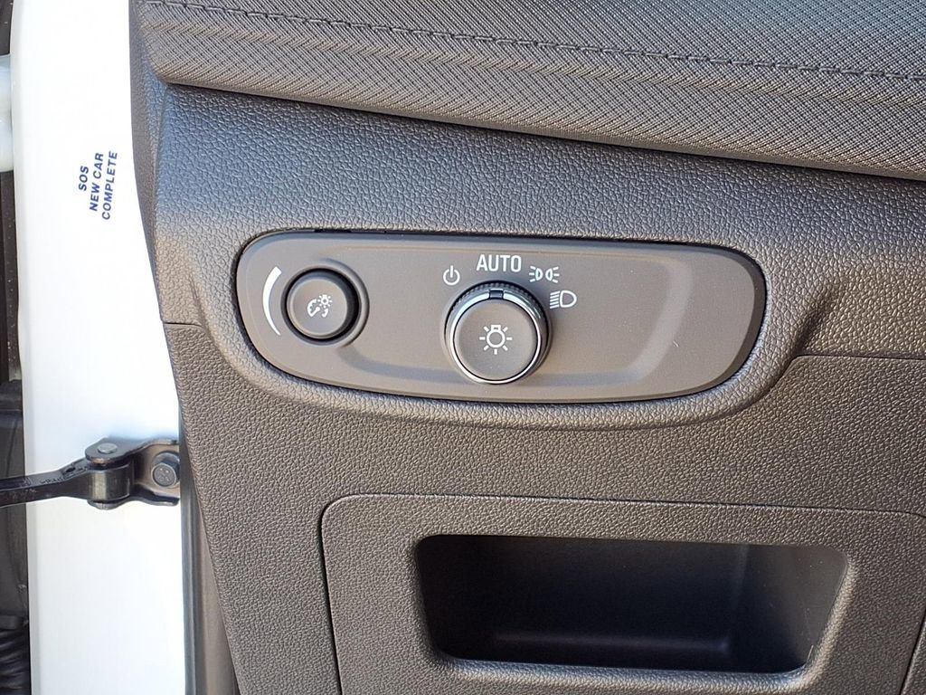 New 2026 Chevrolet TrailBlazer LT FWD image 17