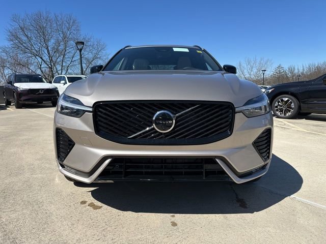 New 2026 Volvo XC60 B5 Plus w/ Protection Package Premier image 2
