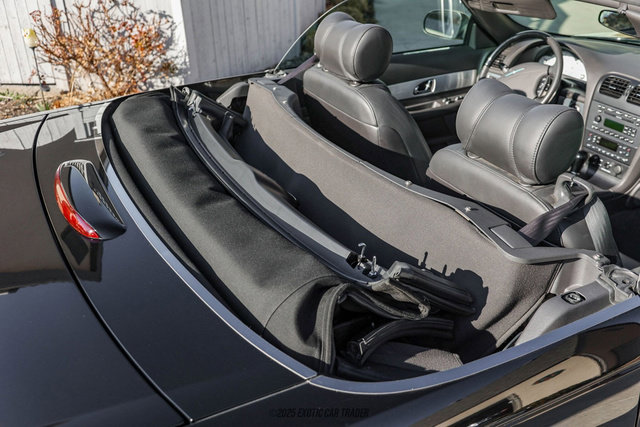 Used 2002 Ford Thunderbird Deluxe image 66