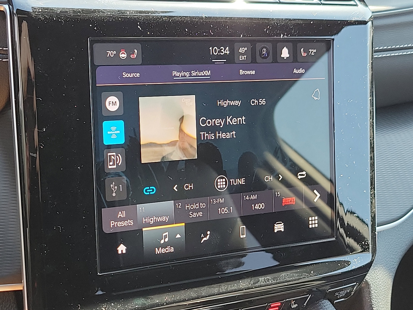 Used 2024 Jeep Grand Cherokee L Laredo image 13