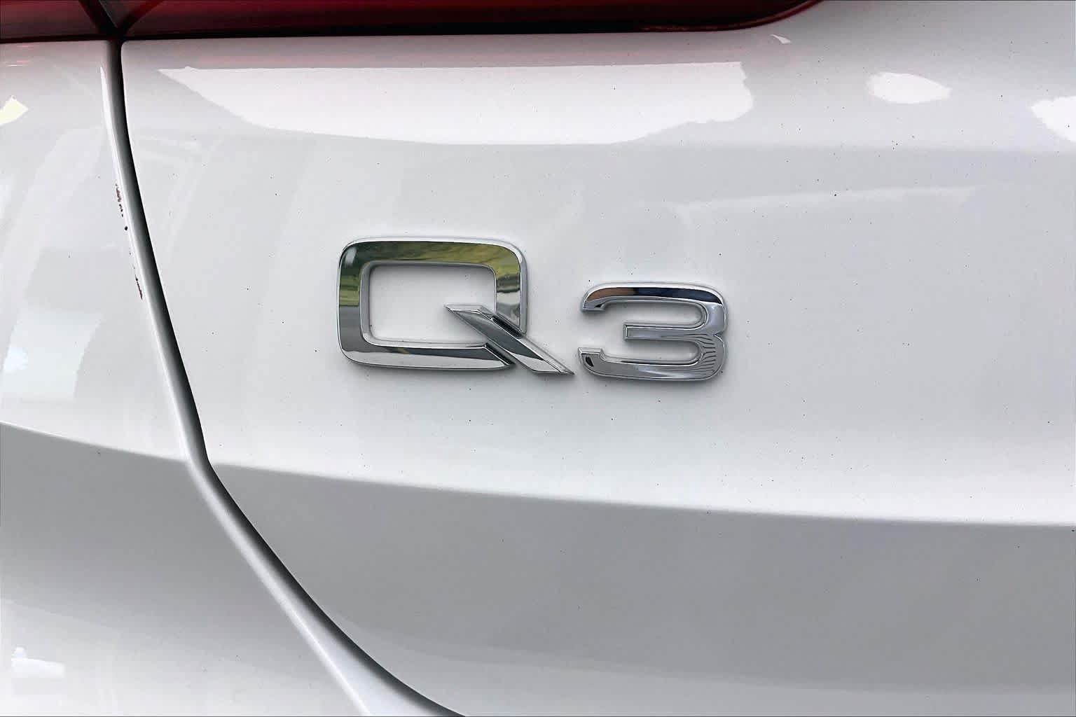 Used 2024 Audi Q3 2.0T Premium AWD/4WD image 33