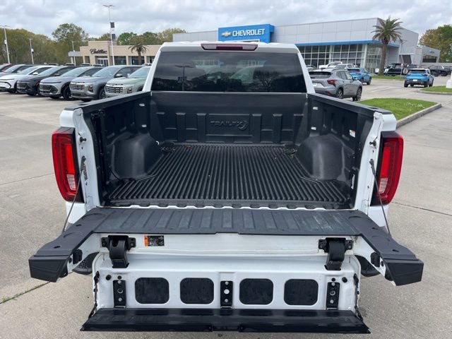Used 2024 GMC Sierra 1500 SLT image 9