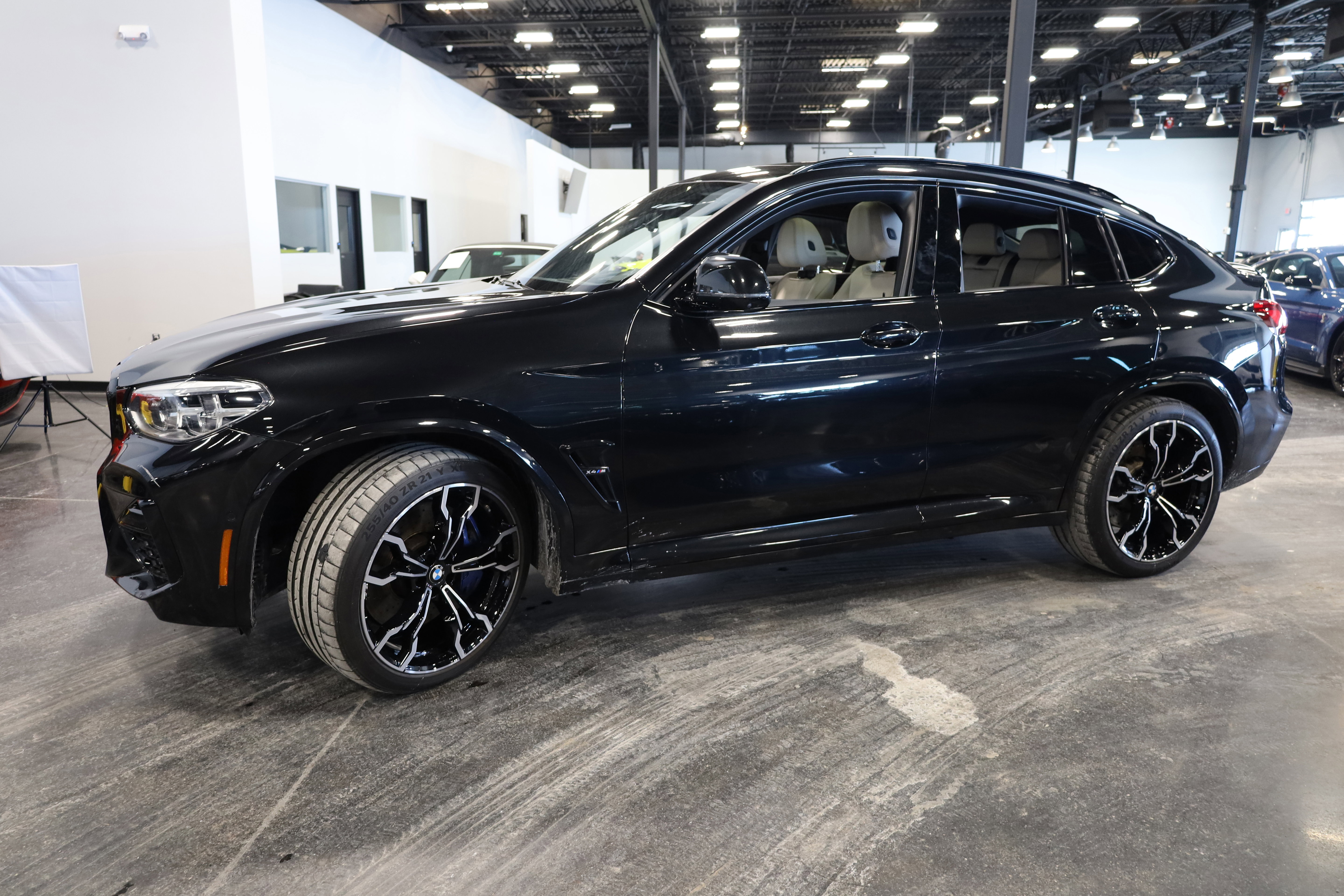 Used 2021 BMW X4 M Base w/ Executive Package image 9