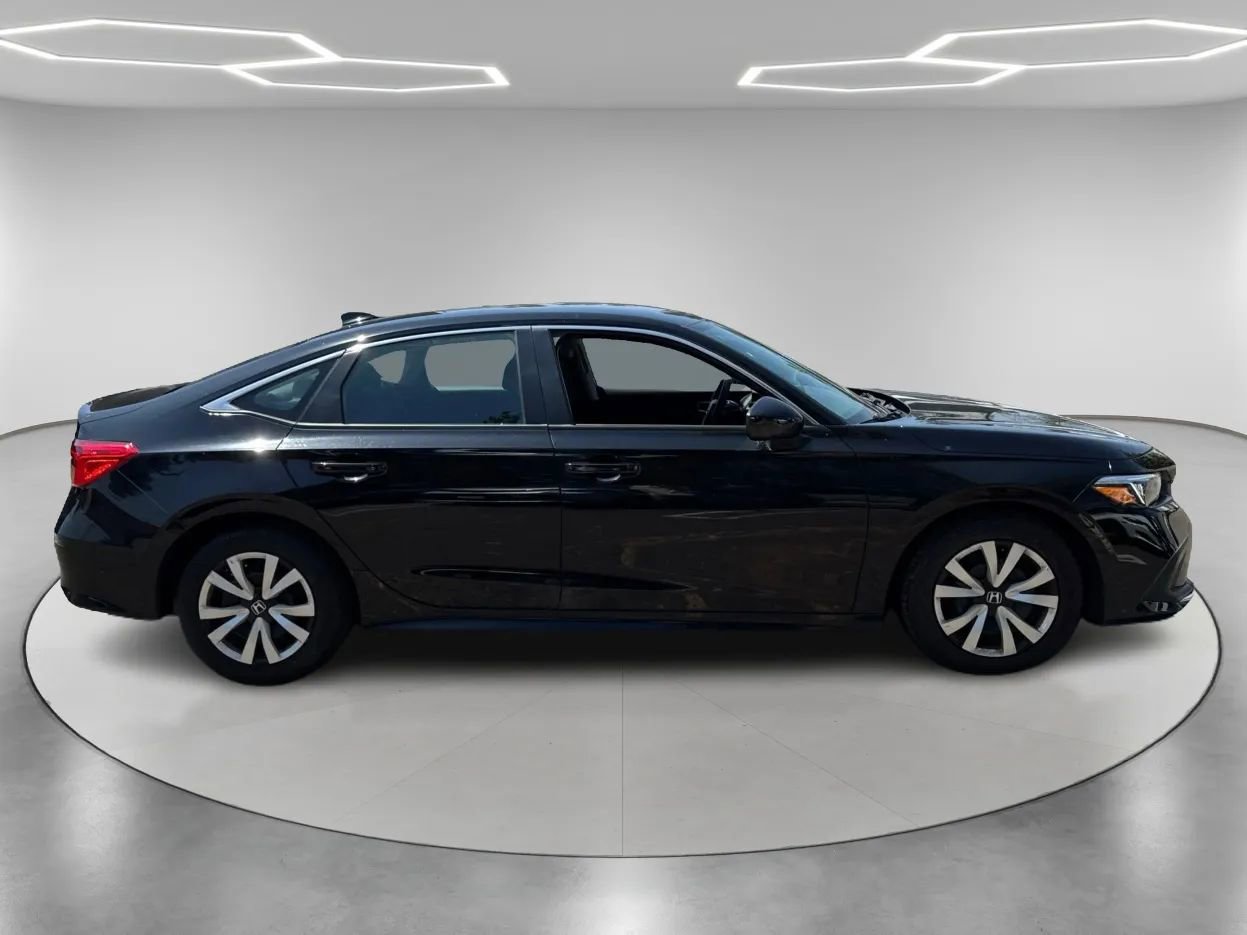 Used 2024 Honda Civic LX image 4
