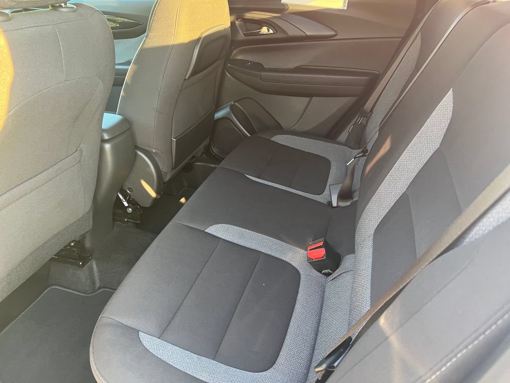 Used 2025 Chevrolet TrailBlazer LT AWD/4WD image 12