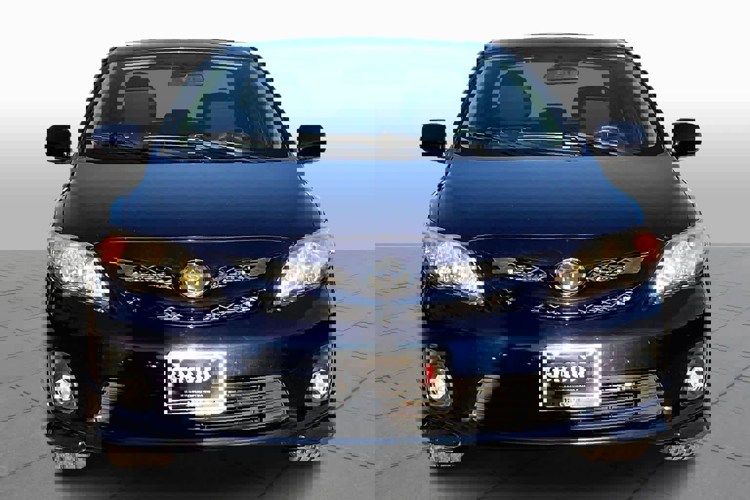 Used 2011 Toyota Corolla S image 3