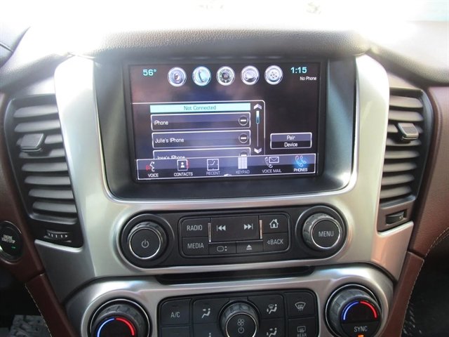 Used 2017 Chevrolet Suburban Premier AWD/4WD image 21