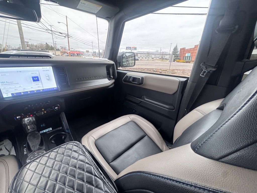 Used 2024 Ford Bronco Wildtrak image 27