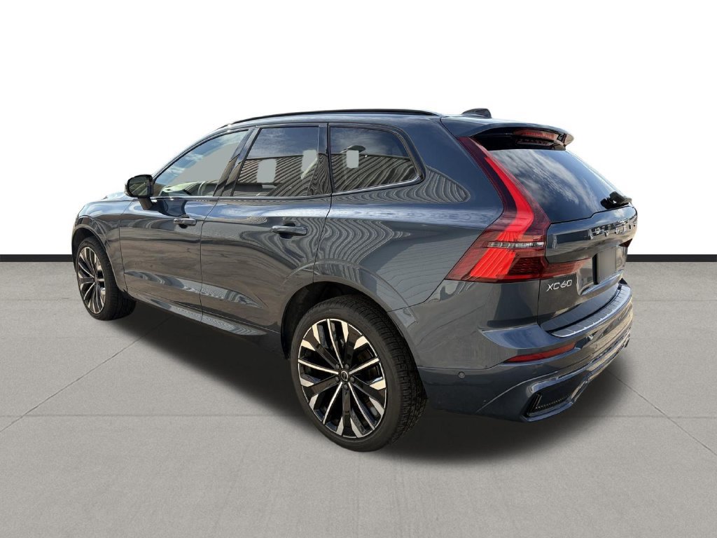 Used 2026 Volvo XC60 B5 Ultra AWD/4WD image 2