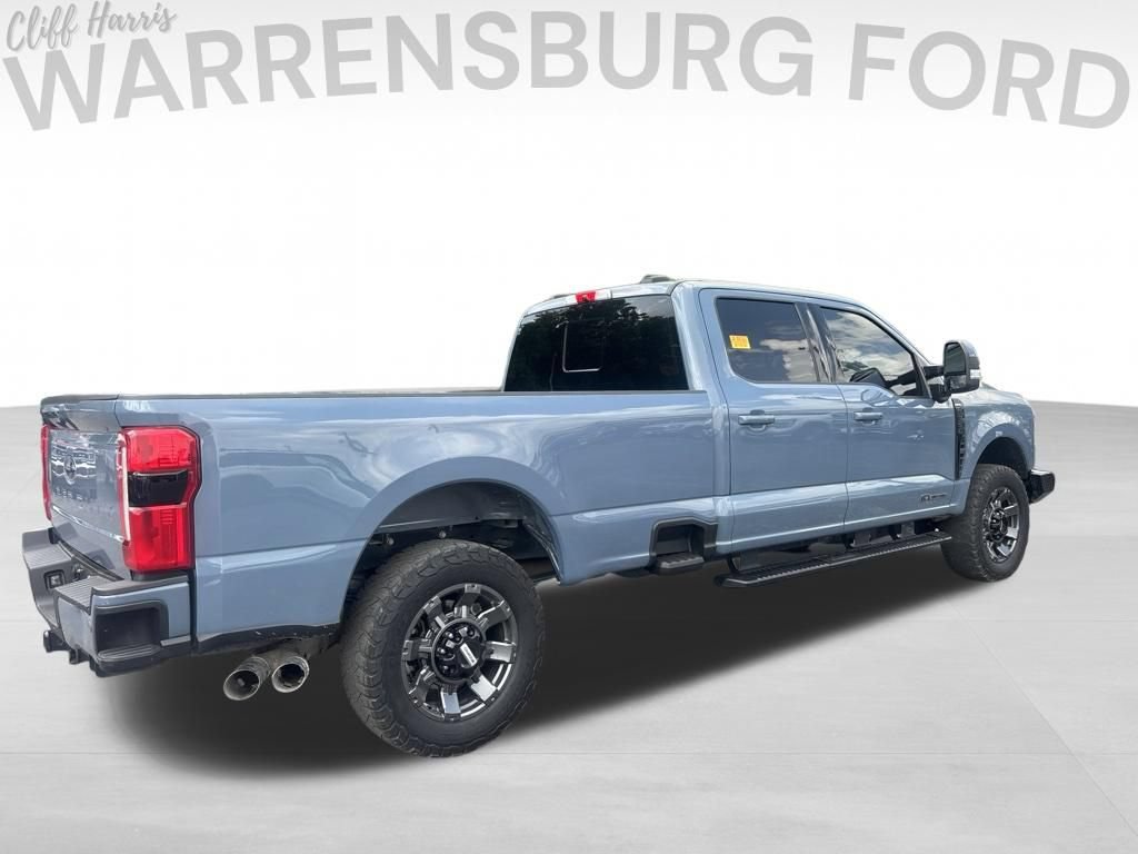 Used 2023 Ford F350 Lariat w/ Lariat Ultimate Package AWD/4WD image 7