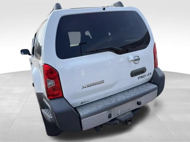 Used 2015 Nissan Xterra PRO-4X w/ Pro-4x Leather Package AWD/4WD image 15