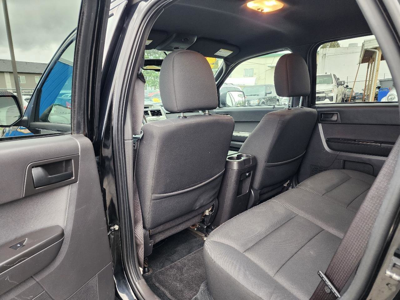 Used 2010 Ford Escape XLT image 18