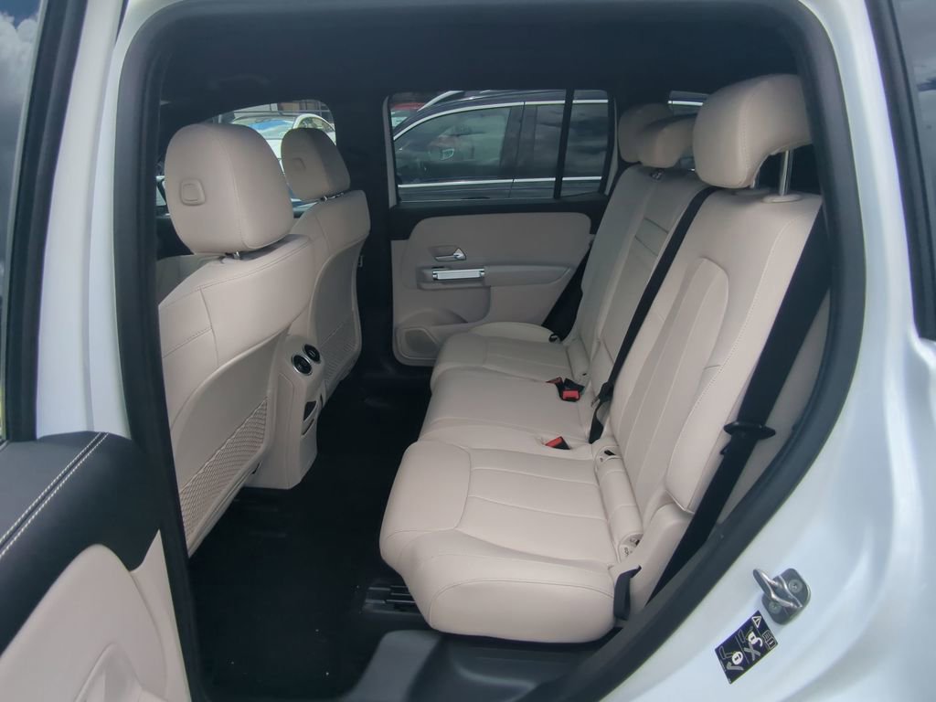 New 2025 Mercedes-Benz GLB 250 GLB 250 image 5