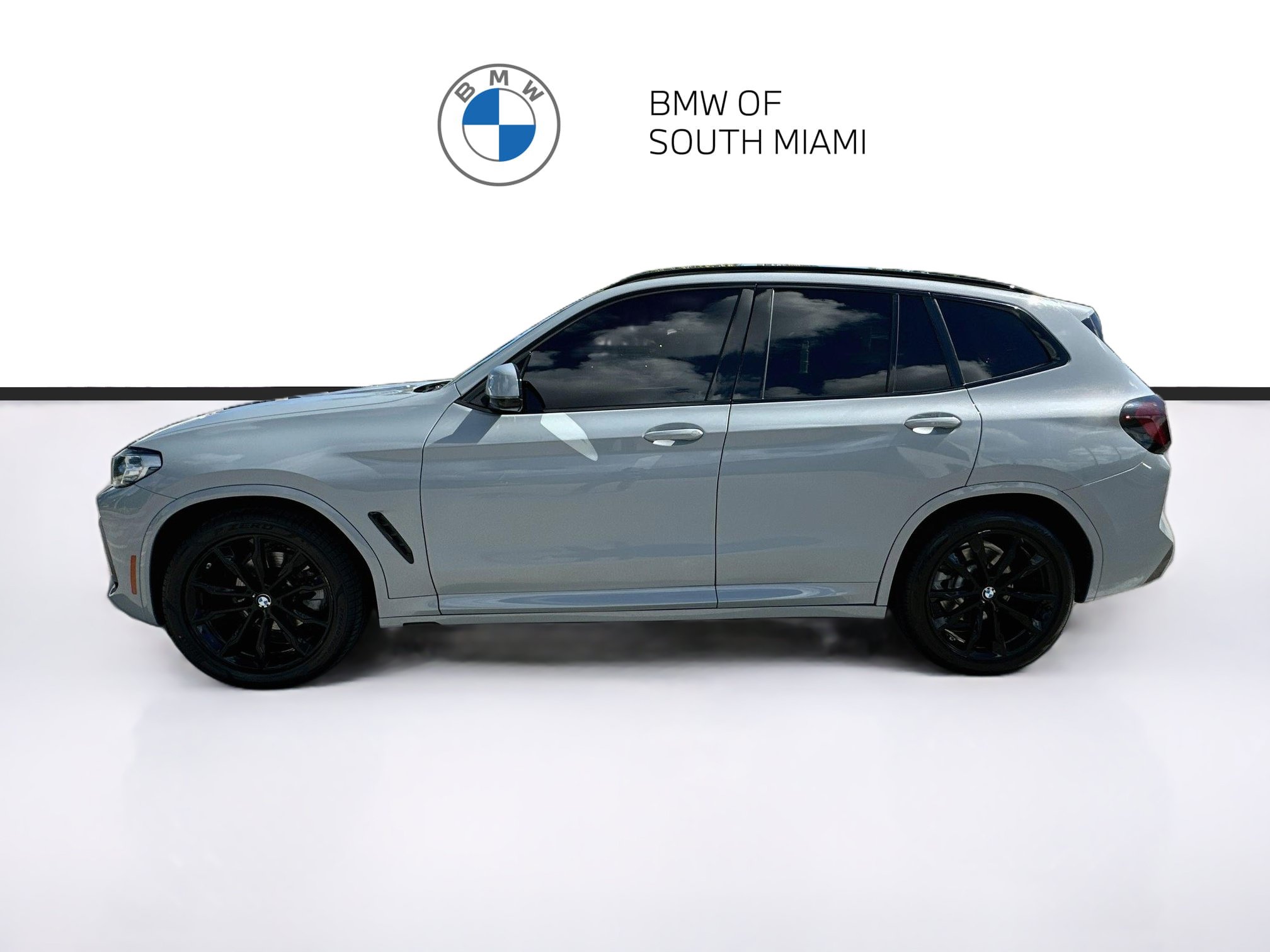 Used 2022 BMW X3 sDrive30i w/ M Sport Package 2 RWD image 4