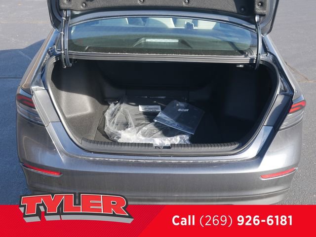 New 2026 Honda Accord LX image 16