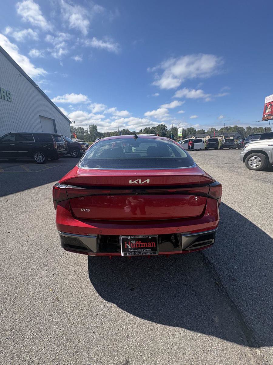 Used 2025 Kia K5 LXS FWD image 12