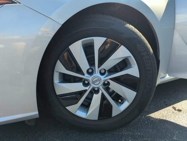 Certified 2024 Nissan Altima 2.5 S FWD image 47