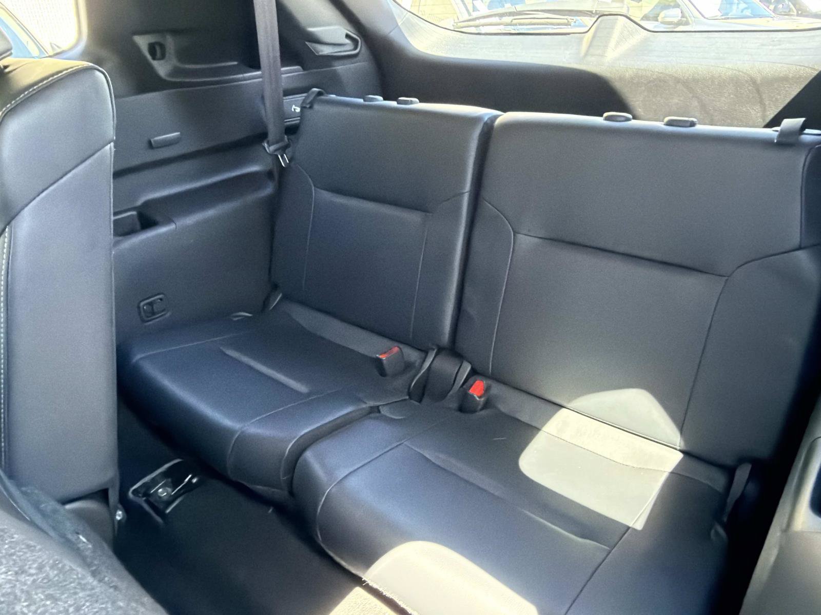 Used 2024 Mitsubishi Outlander FWD image 11
