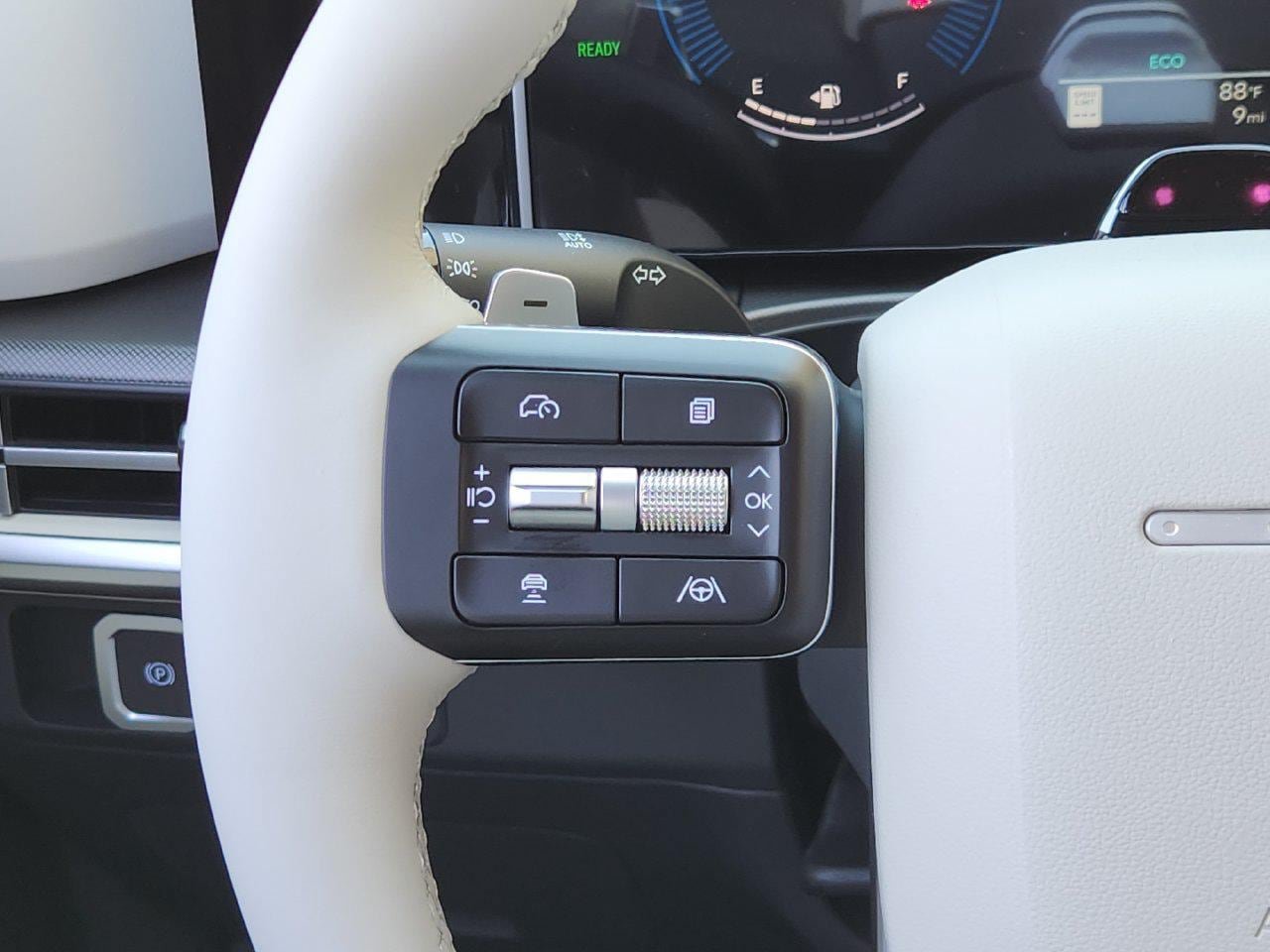New 2027 Hyundai Santa Fe SEL FWD image 27