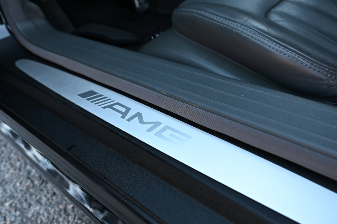 Used 2005 Mercedes-Benz SL 55 AMG image 22