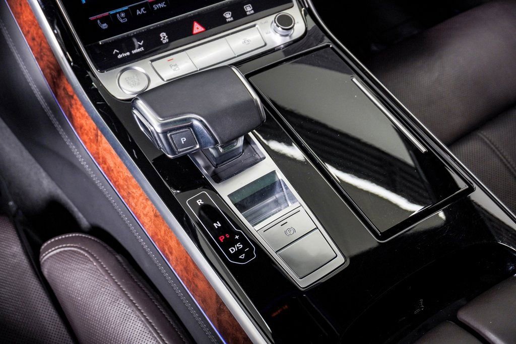 Used 2020 Audi A8 L 4.0T w/ Sport Plus Package image 27