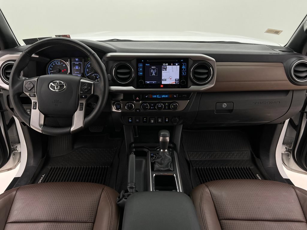 Used 2019 Toyota Tacoma Limited AWD/4WD image 22
