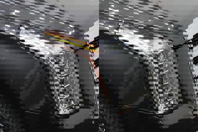 Used 2016 Cadillac Escalade ESV Luxury image 5