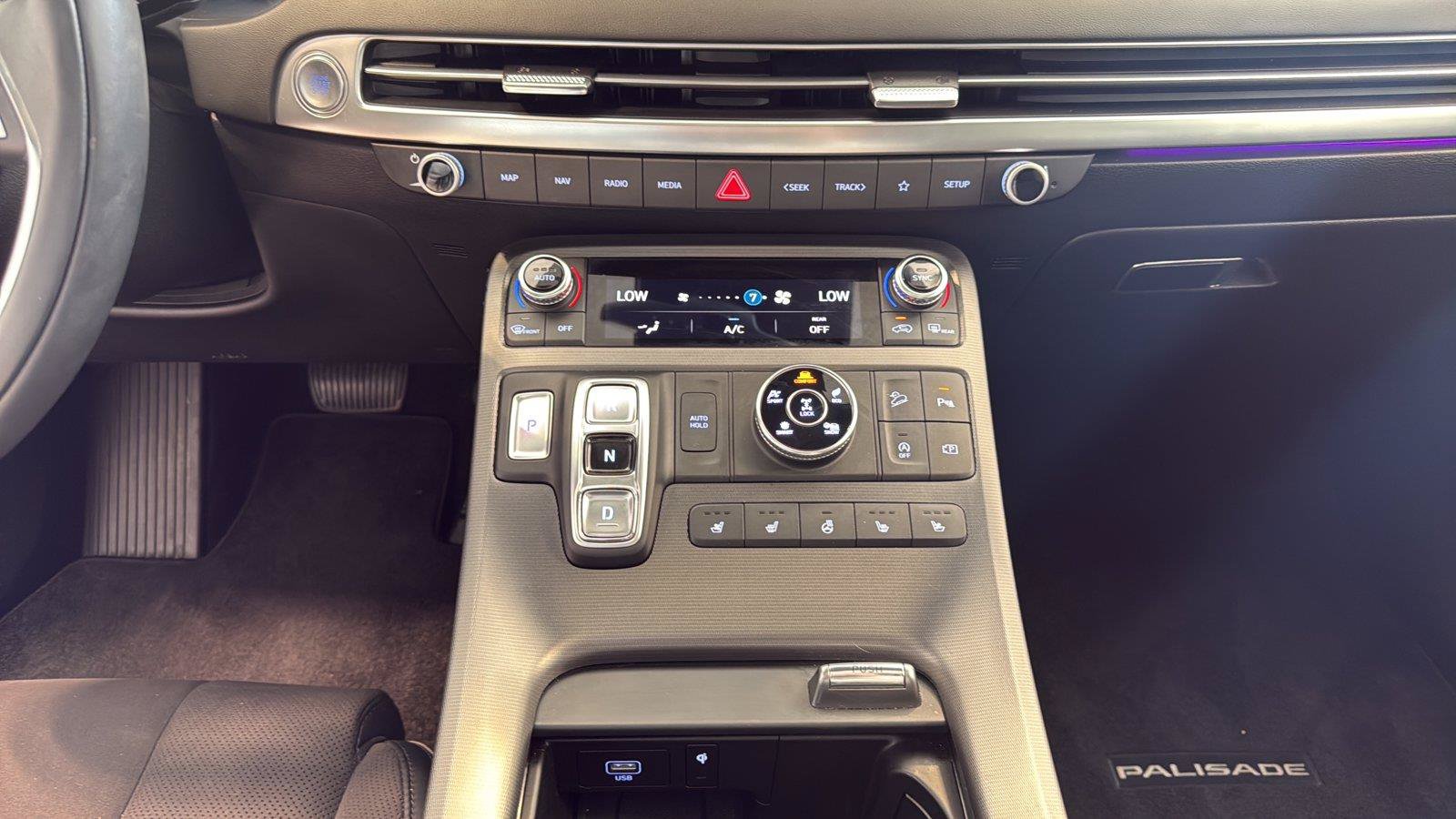 Used 2025 Hyundai Palisade Calligraphy AWD/4WD image 29