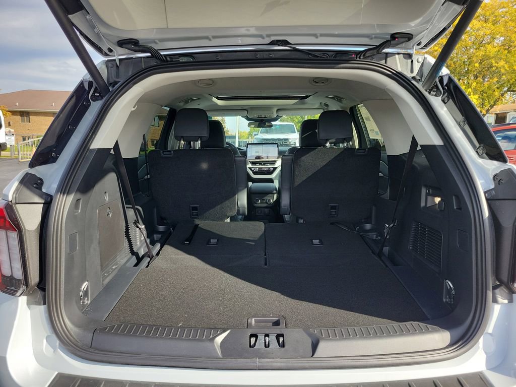 New 2026 Ford Explorer Active image 10
