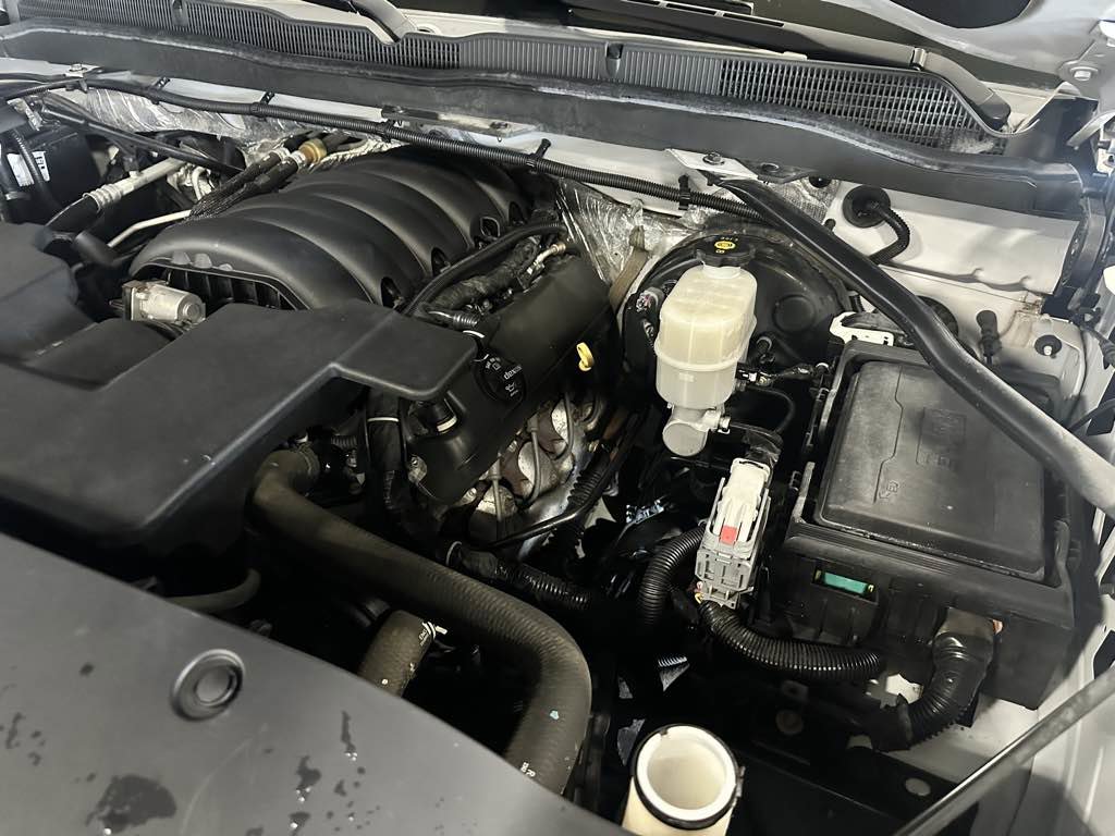 Used 2015 Chevrolet Silverado 1500 LT w/ Custom Sport Edition image 35