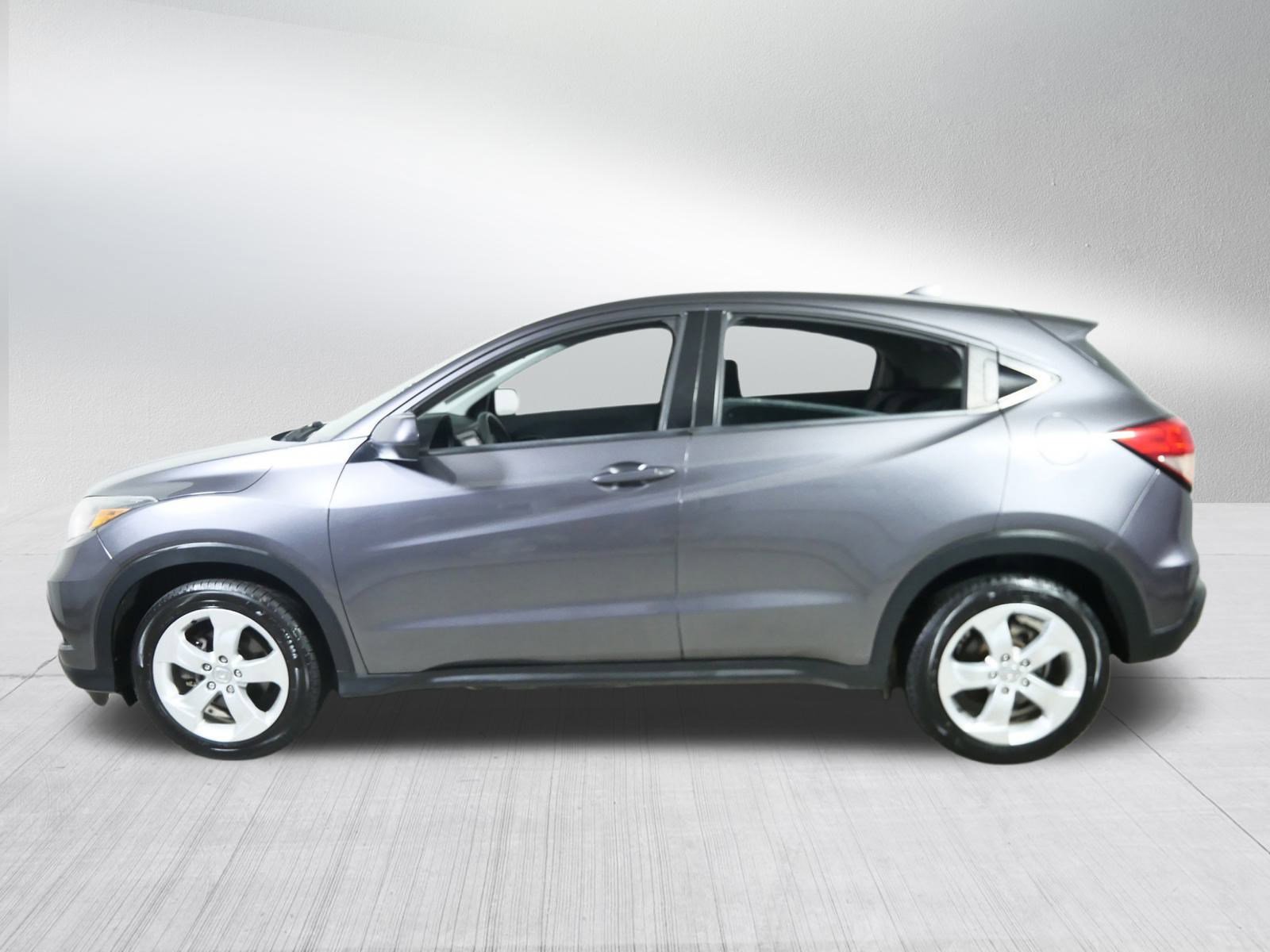 Used 2016 Honda HR-V LX image 4