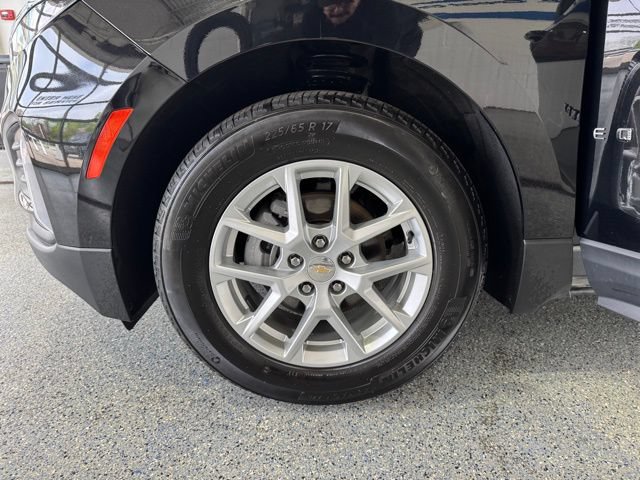 Used 2023 Chevrolet Equinox LT FWD image 25
