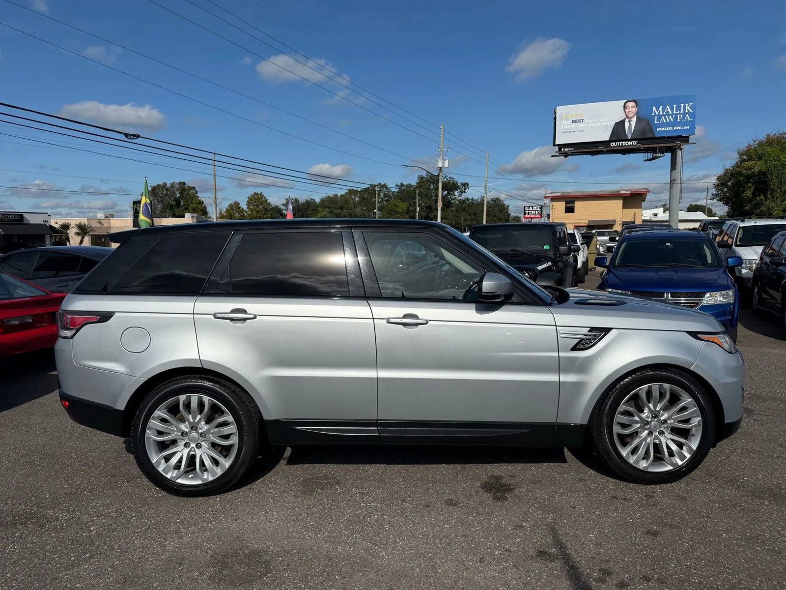 Used 2016 Land Rover Range Rover Sport HSE AWD/4WD image 4