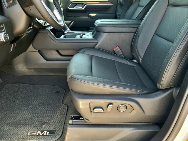 New 2026 GMC Sierra 2500 Denali w/ Denali Reserve Package AWD/4WD image 19