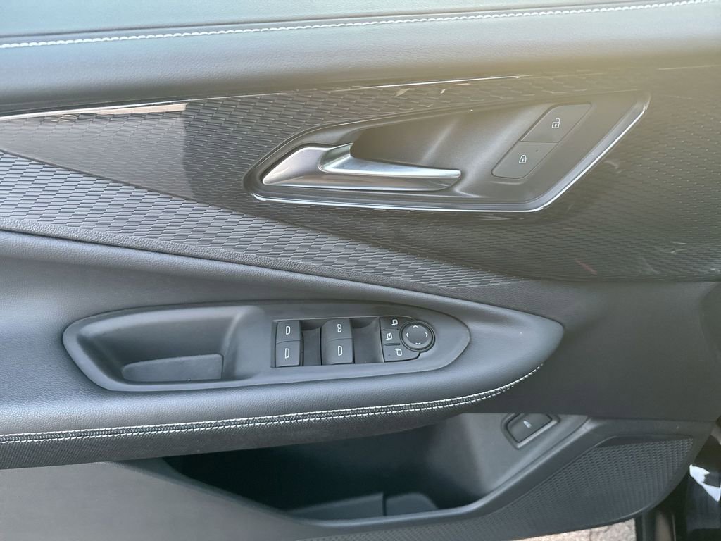 New 2025 Chevrolet Blazer EV LT w/ Super Cruise Package image 15