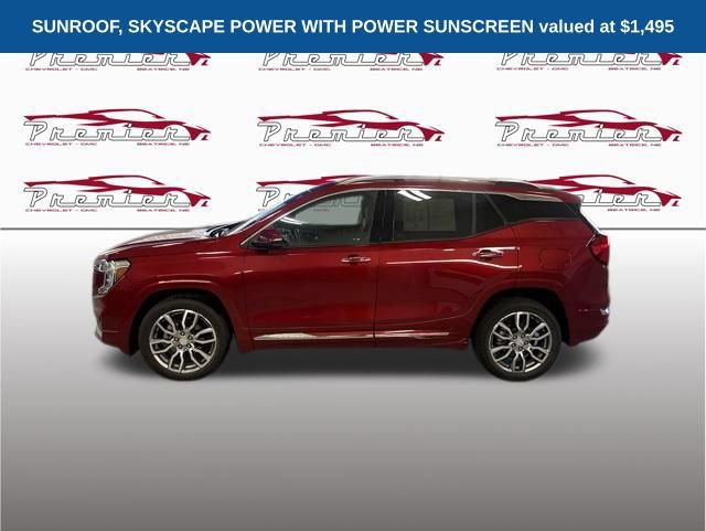 Used 2023 GMC Terrain Denali w/ Denali Premium Package AWD/4WD image 2