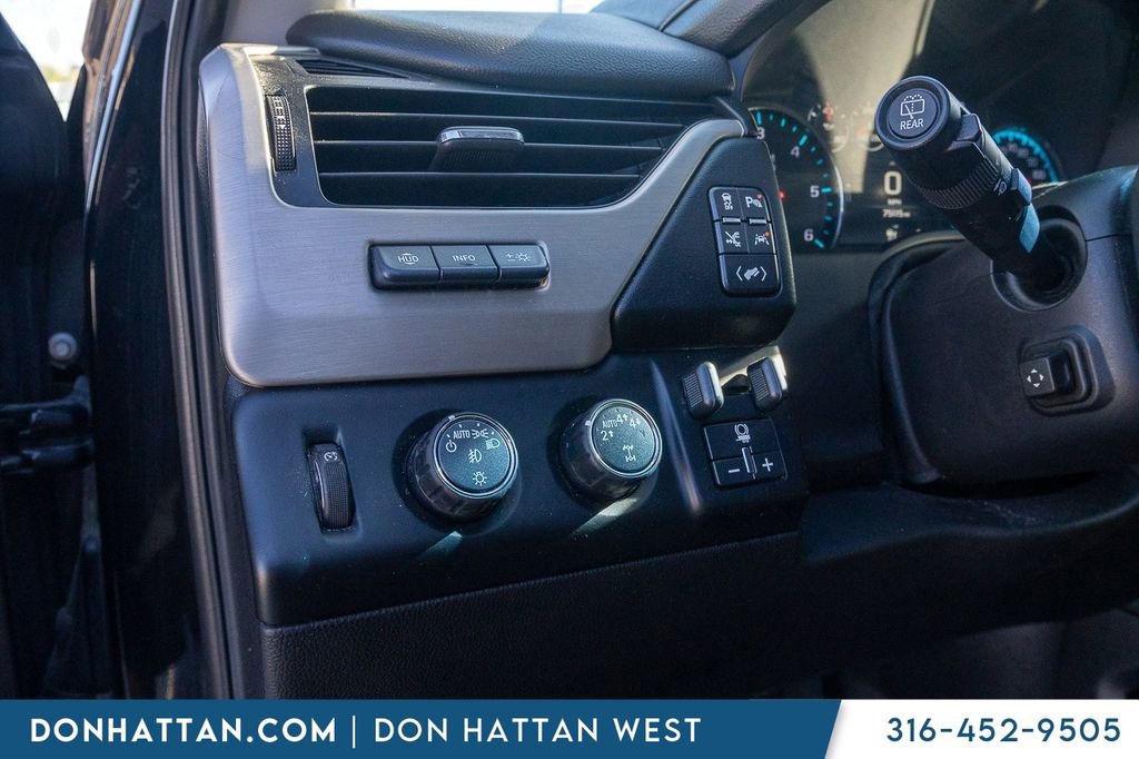Used 2019 GMC Yukon Denali w/ Denali Ultimate Package image 18
